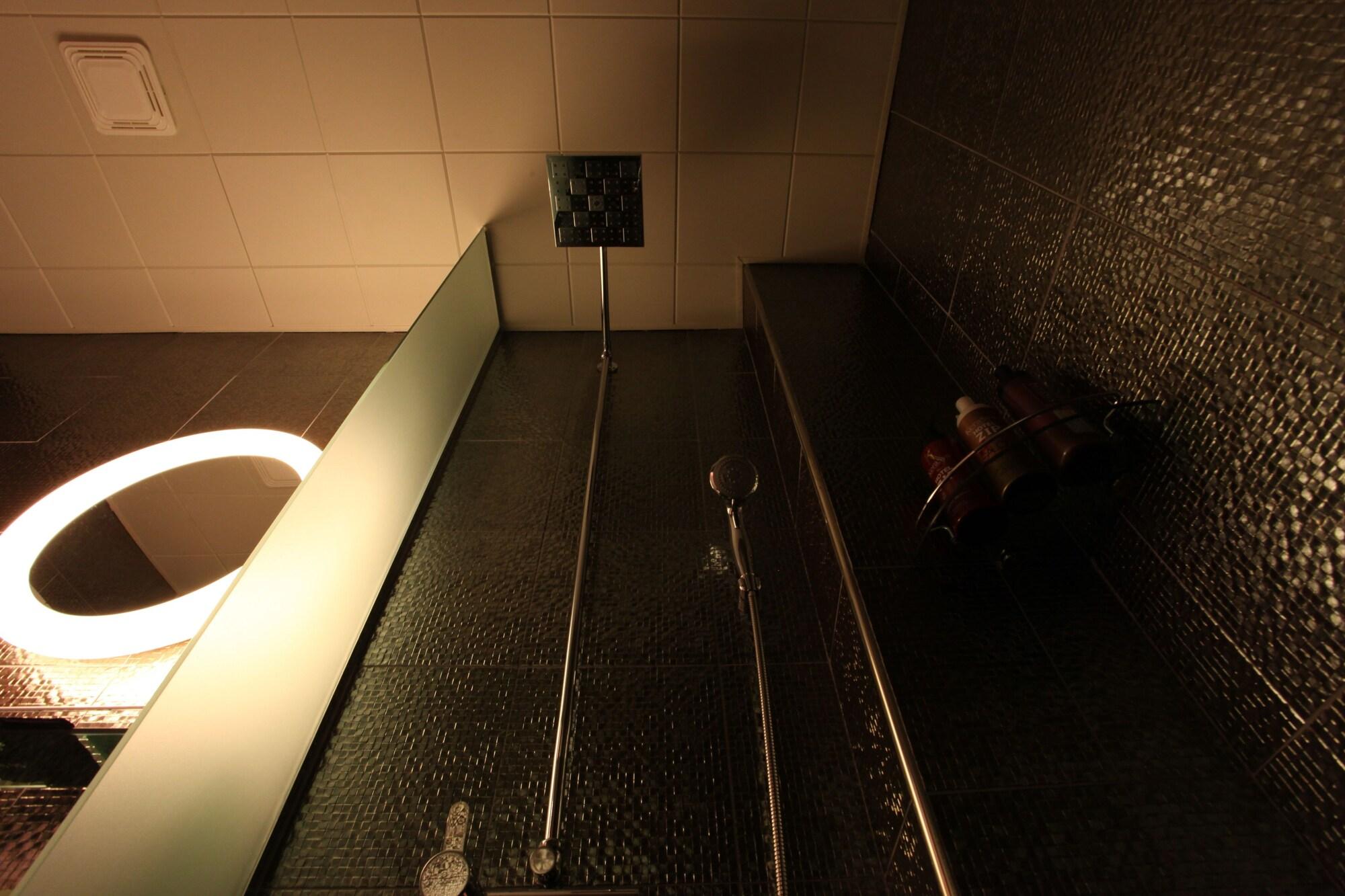 Zip Hotel 3*